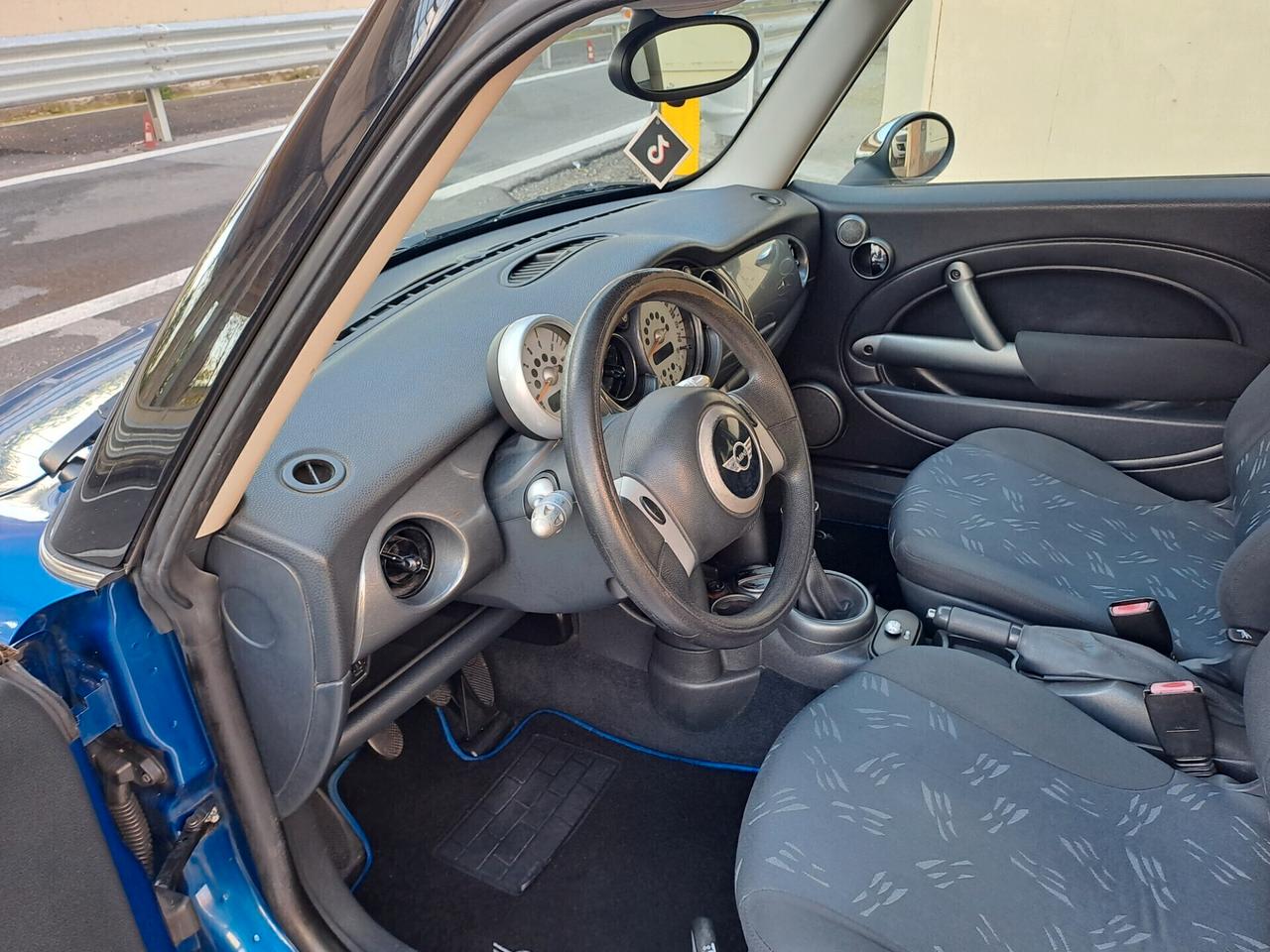 Mini 1.4 tdi One D de luxe