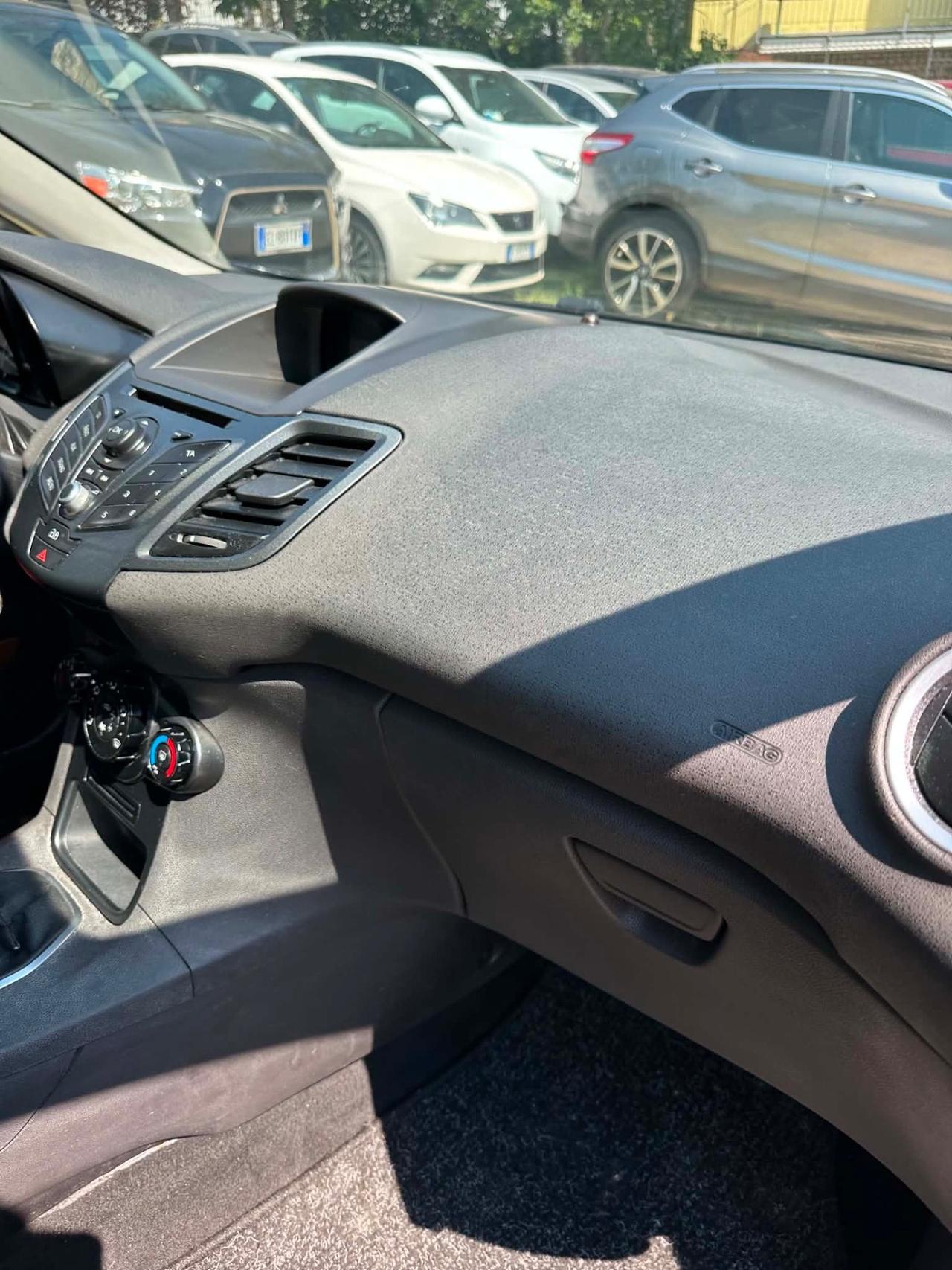 Ford FIESTA 1.4 5p. Bz.- GPL KMCERT NEOPAT GARANZ