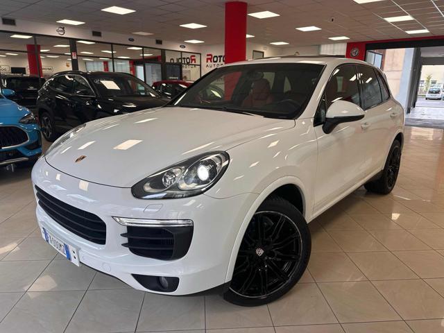 PORSCHE Cayenne 3.0 Diesel Platinum Edition PROMO CAR SERENITY