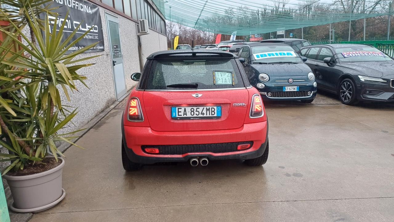 Mini 1.6 16V Cooper S R56 Hatchback 1.6 175cv
