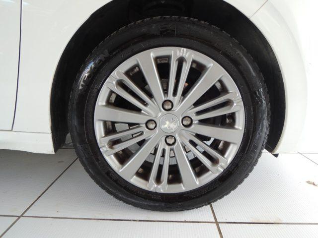 PEUGEOT 208 1° serie PureTech 82 5 porte Active