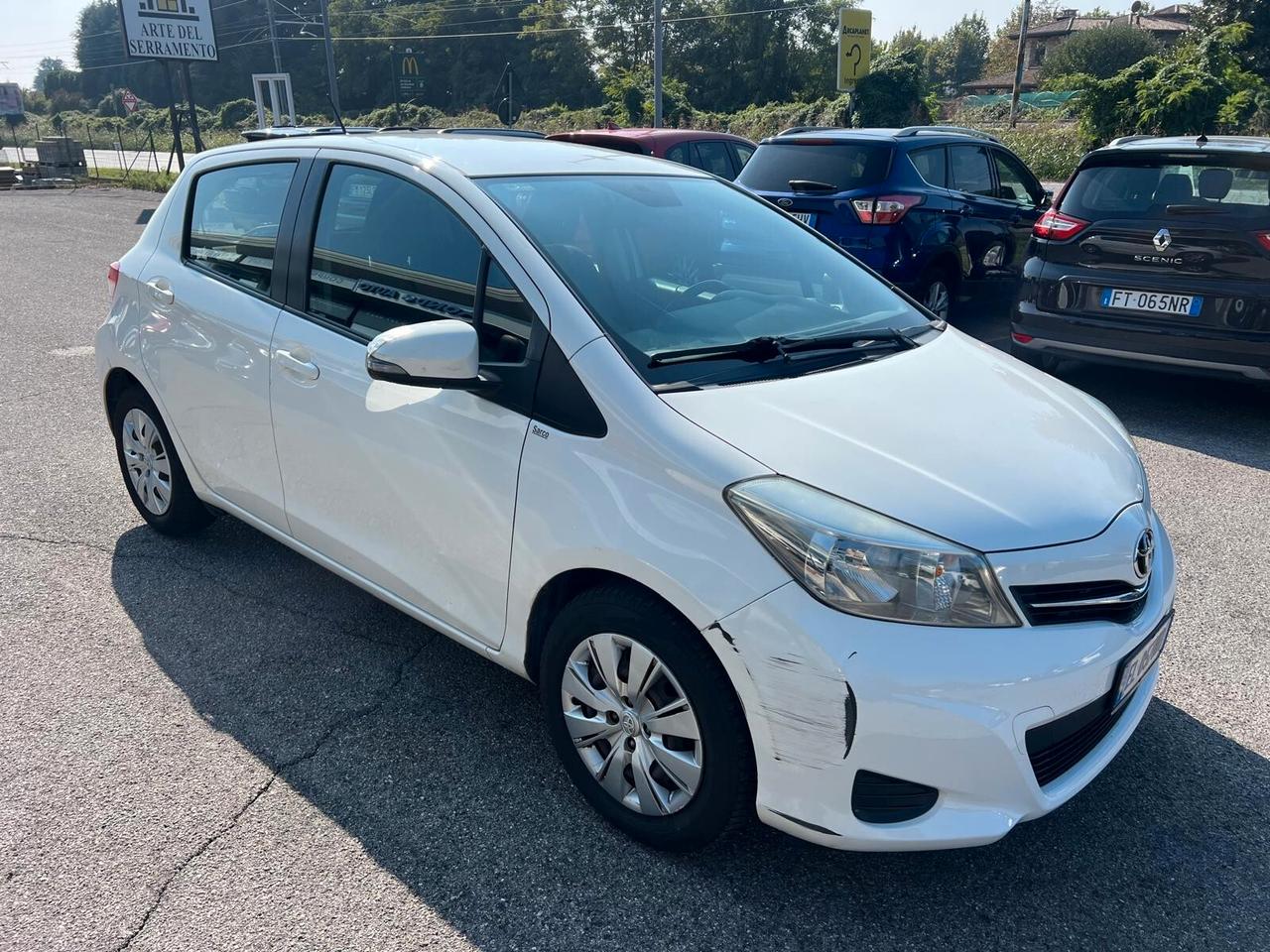 Toyota Yaris 1.3 5 porte Style