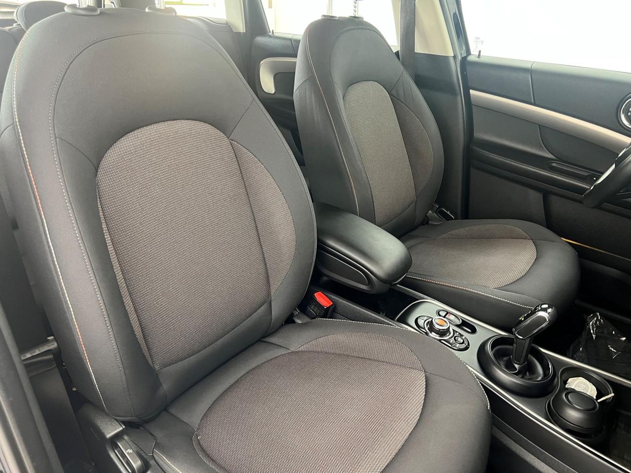 MINI Mini Countryman F60 2017 Mini Countryman 1.5 One D auto 7m