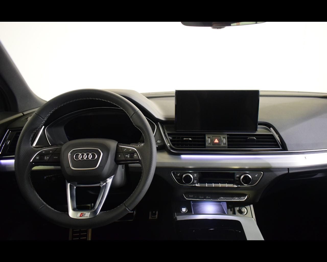 AUDI Q5 40 TDI QUATTRO S-TRONIC S-LINE PLUS