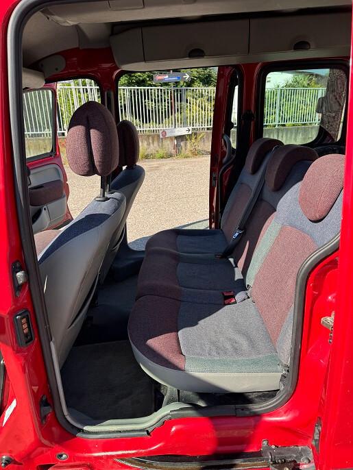 Renault Kangoo 1.9 dCi cat 4x4 4 porte Authentique