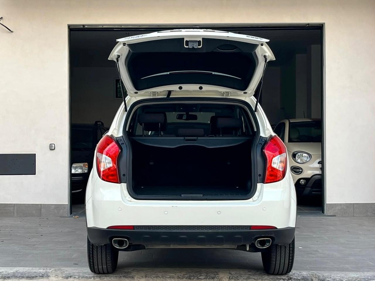 Ssangyong Korando 2.2 Diesel AWD MT Limited