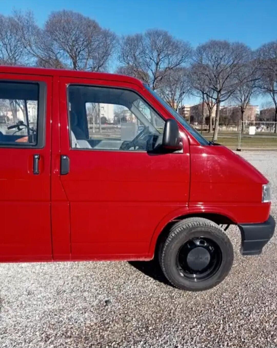 Volkswagen Transporter 2.5 cat Caravelle