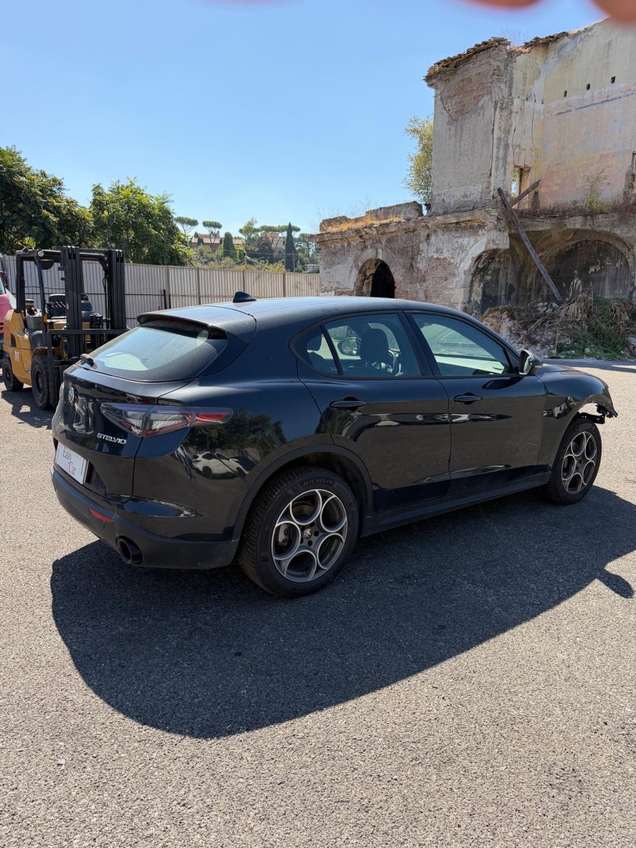 Alfa Romeo Stelvio 2.2 210 CV Q4 SINISTRATA