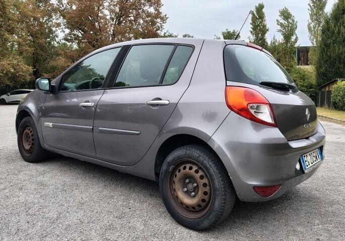 Renault Clio 1.2 16V 5 porte GPL Dynamique