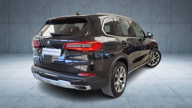 BMW X5 xDrive30d xLine Aut. + Tetto