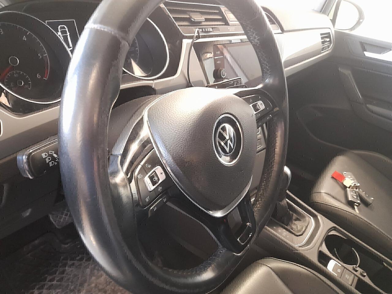 Volkswagen Touran 2.0 TDI 115 CV DSG Executive BlueMotion Technology