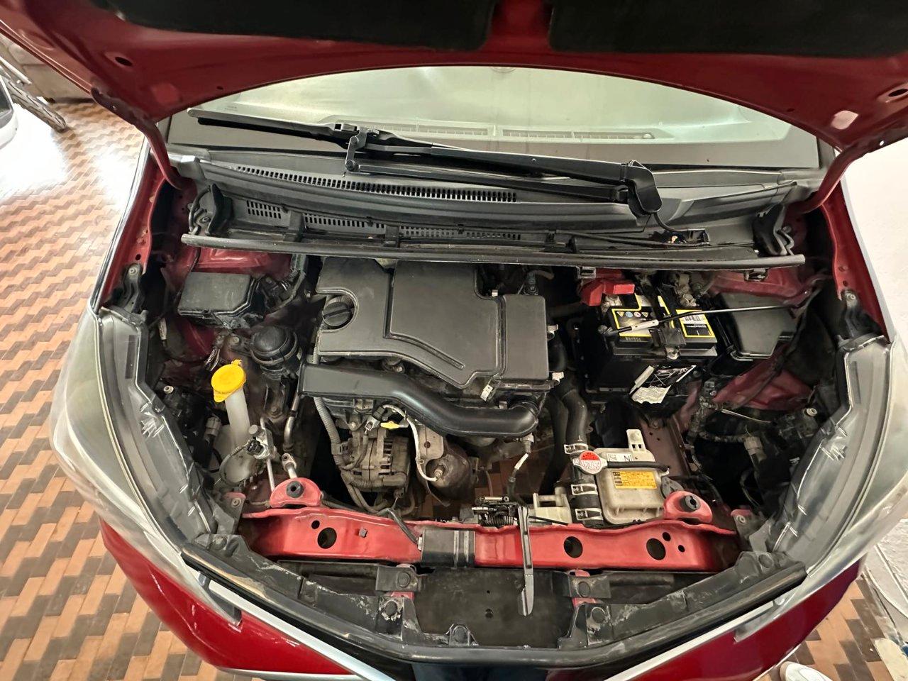 Toyota Yaris 5 Porte Yaris 5p 1.0 Trend Red Edition