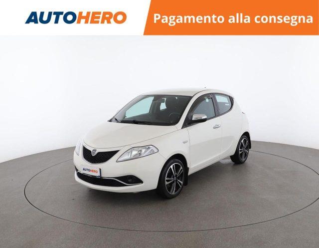 LANCIA Ypsilon 1.2 69 CV 5 porte Silver