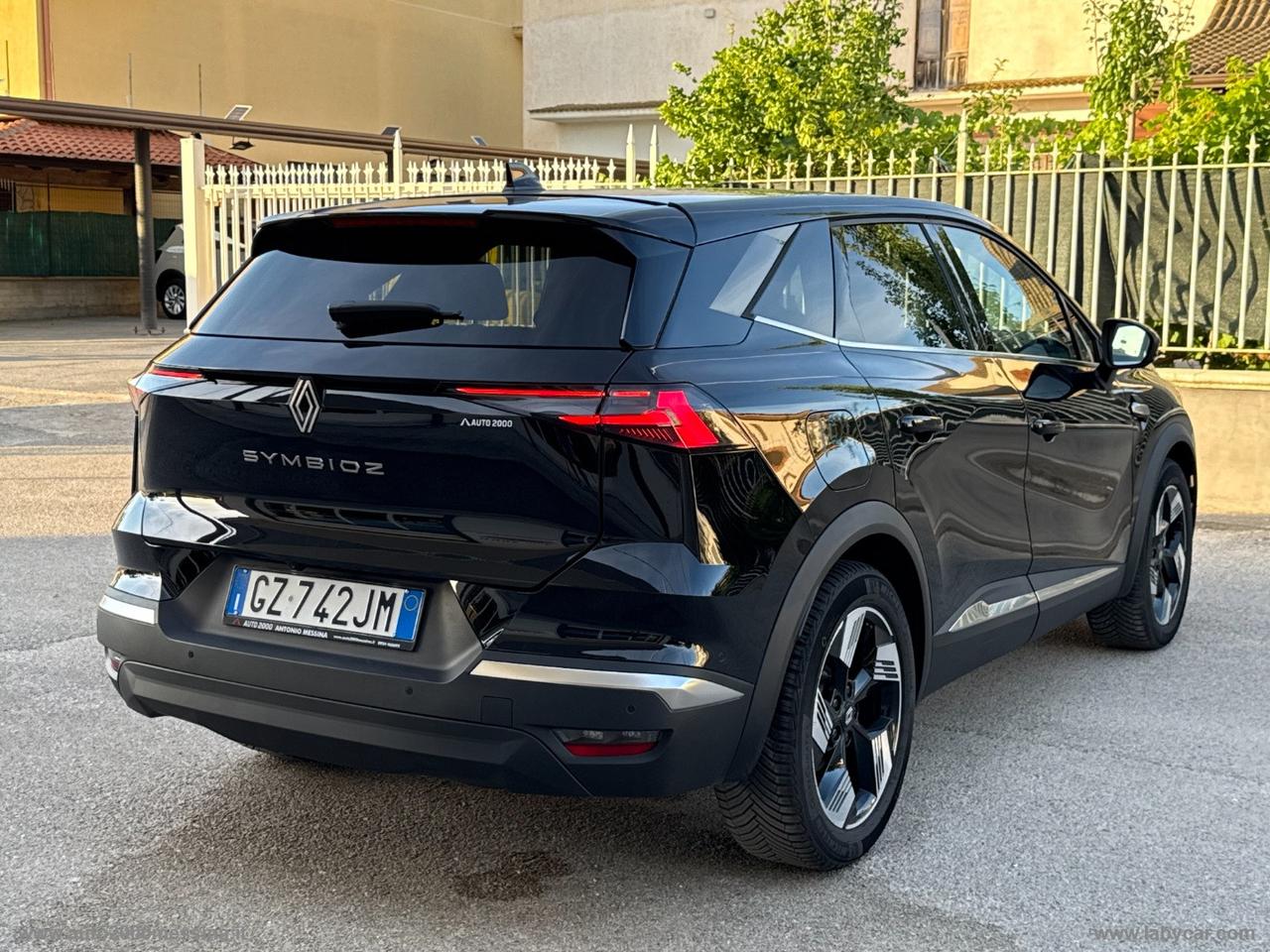 RENAULT Symbioz Full Hyb. E-Tech 145 CV Iconic