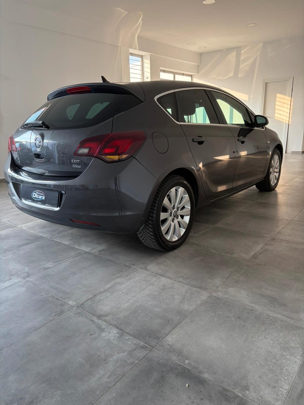 Opel Astra 1.7 CDTI 110CV Cosmo