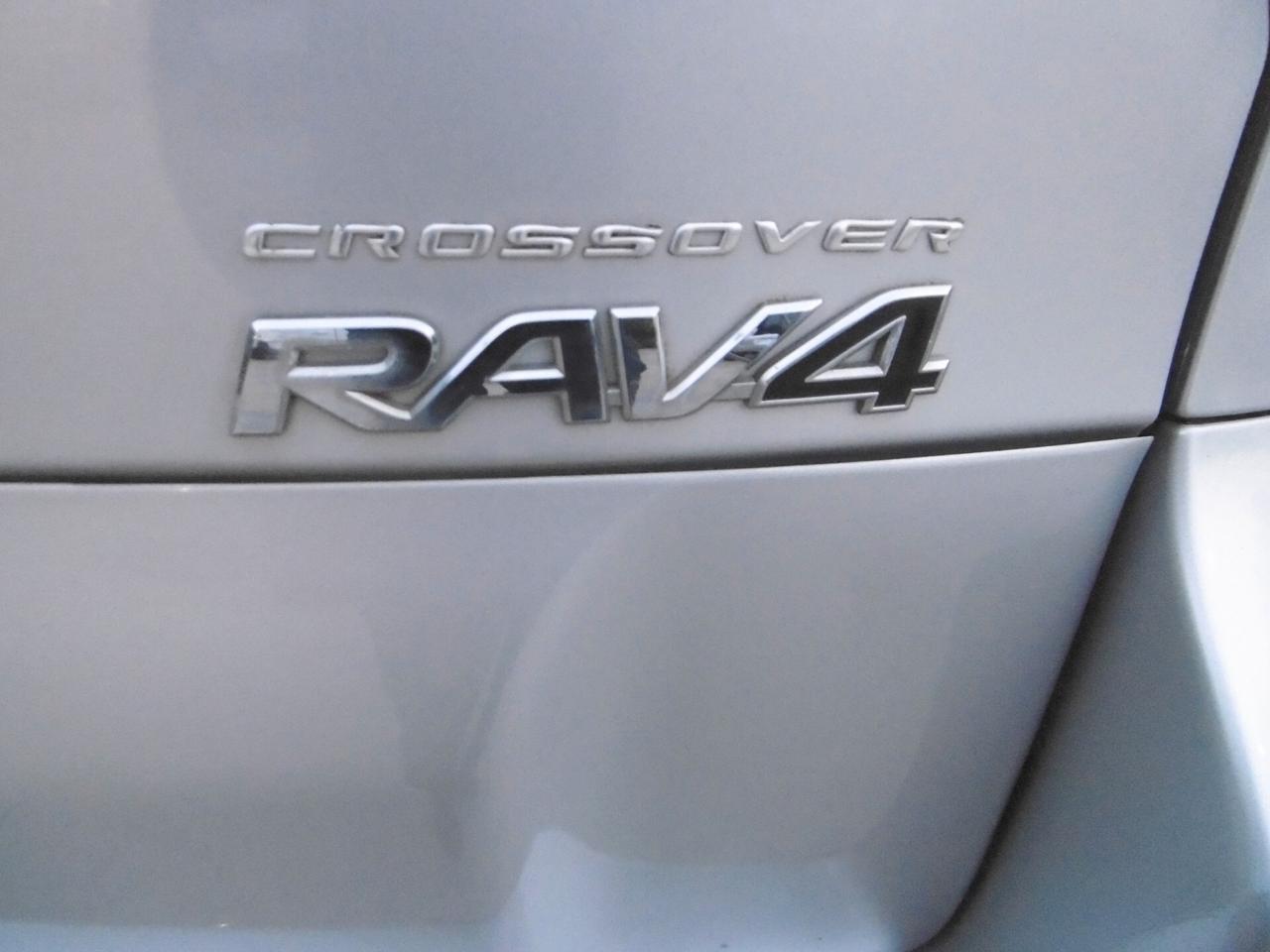 Toyota RAV 4 RAV4 Crossover 2.2 D-4D 136 CV Sol