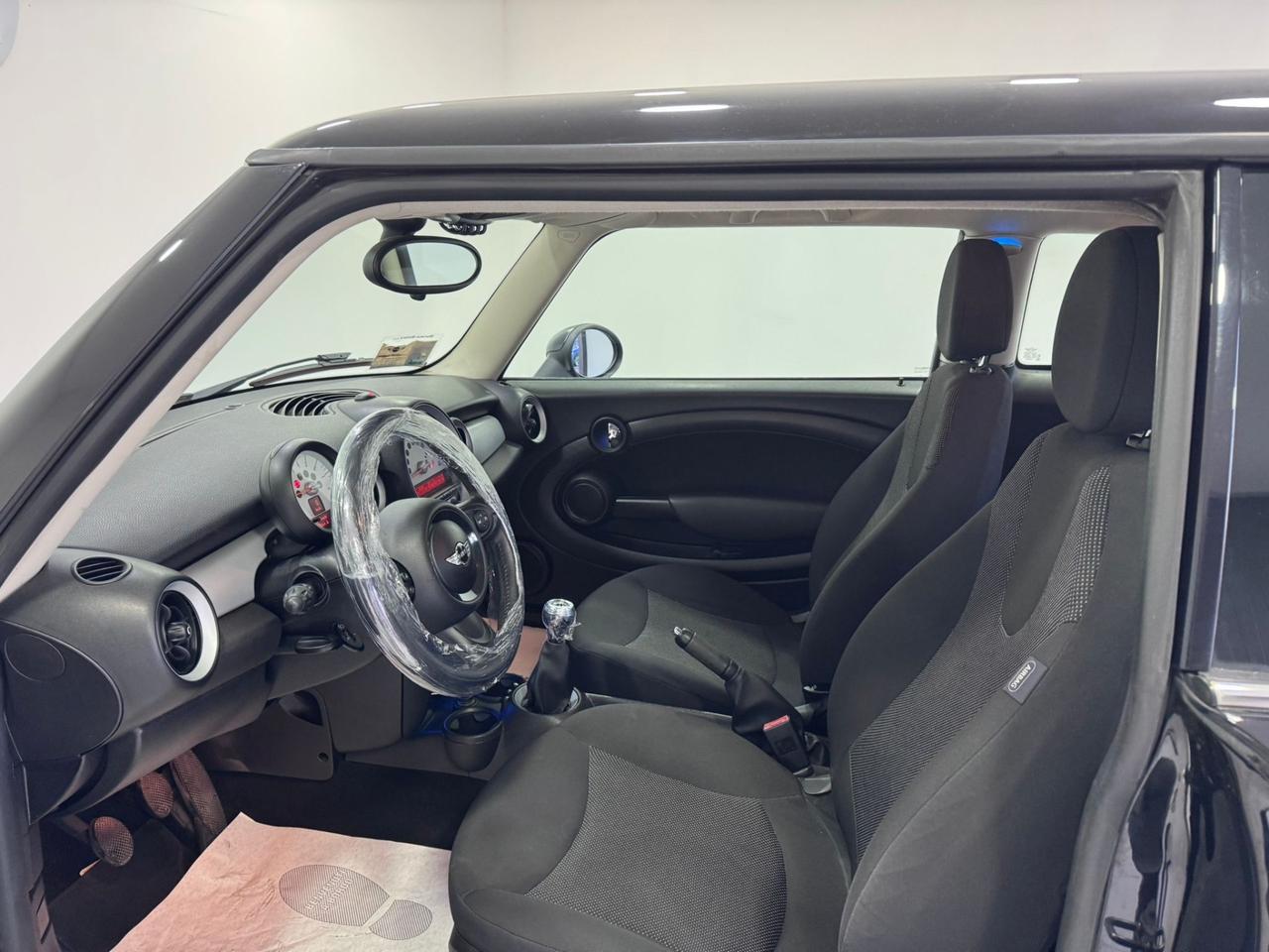 Mini 1.6 74 CV-GARANTITA-2012