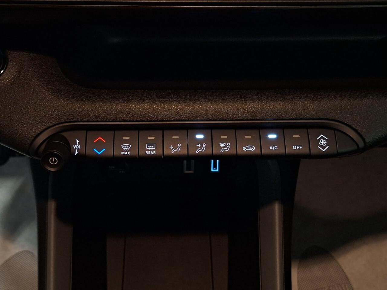 Jeep Avenger 1200 Turbo 101 CV Longitude Km. 0