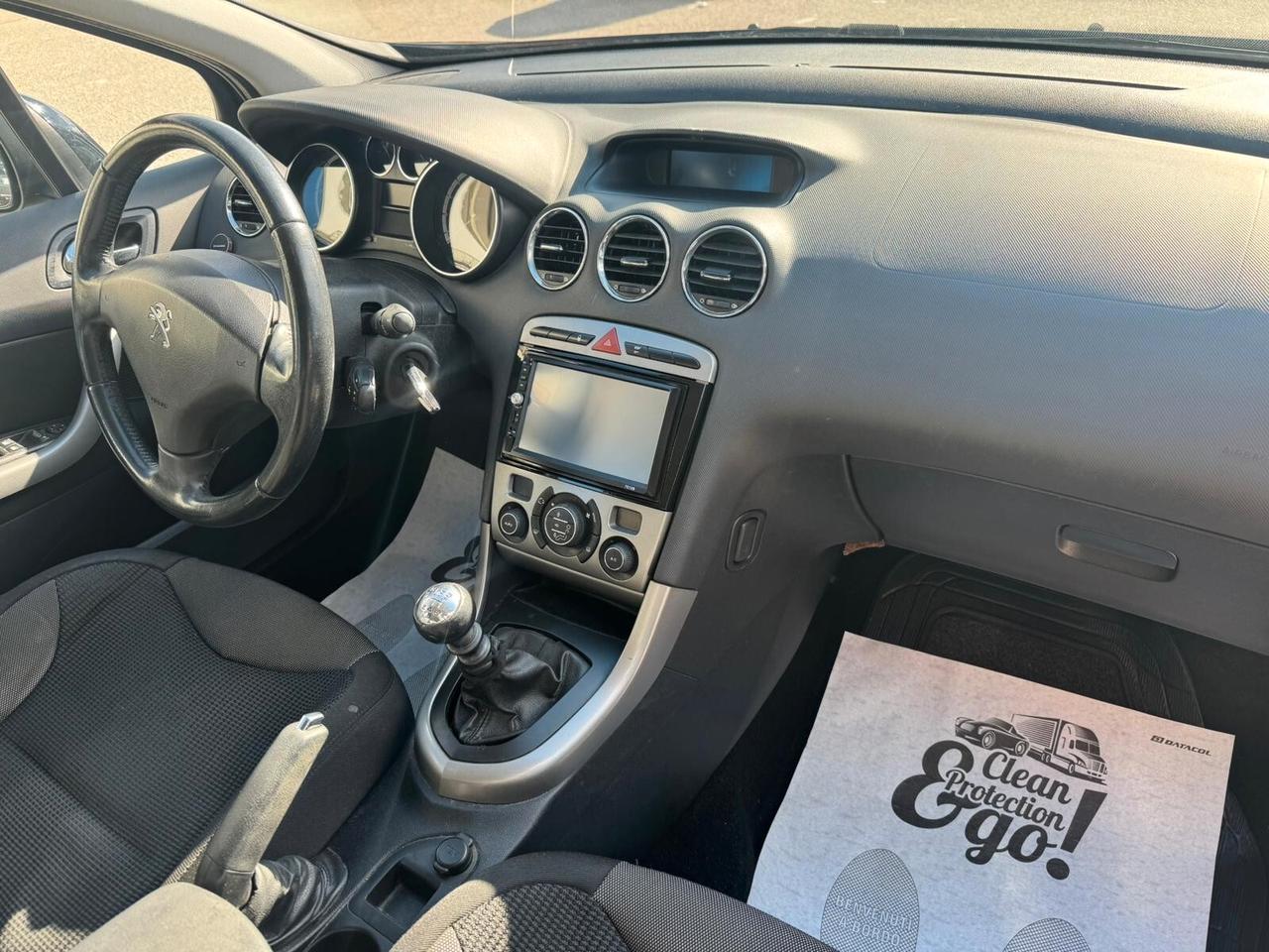 Peugeot 308 1.6 e-HDi 112CV GARANZIA