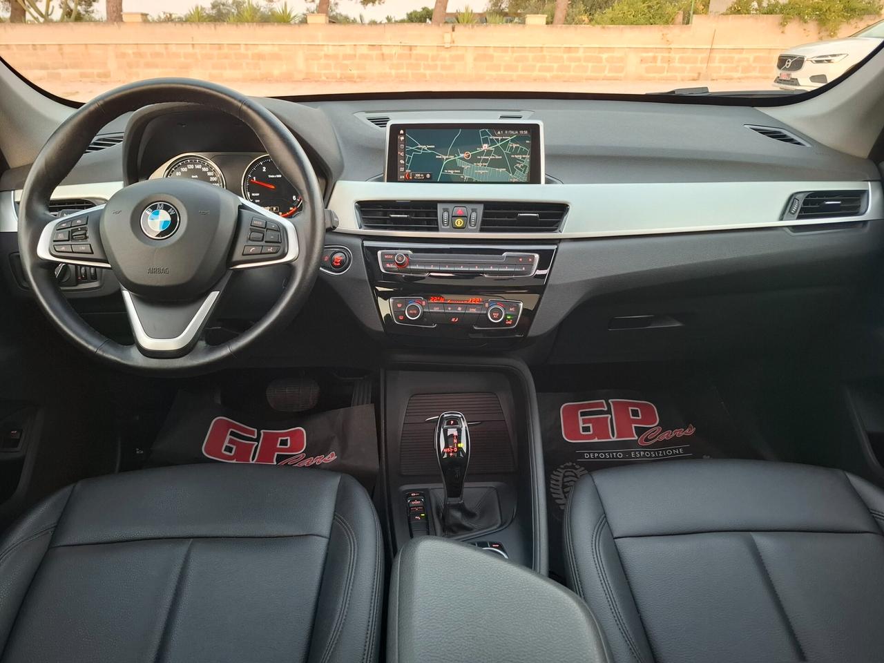 Bmw X1-20d- xLine TETTO*PELLE*LED