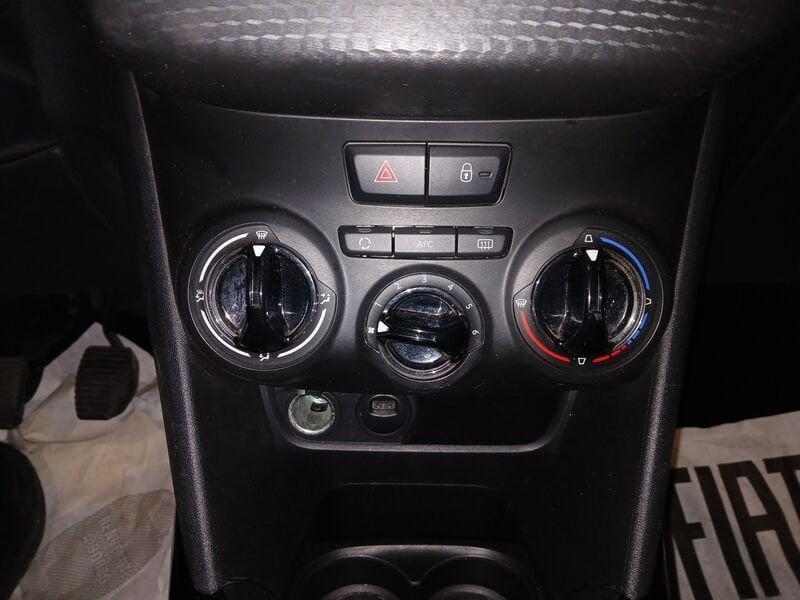 Peugeot 2008 BlueHDi 100 S&S Signature