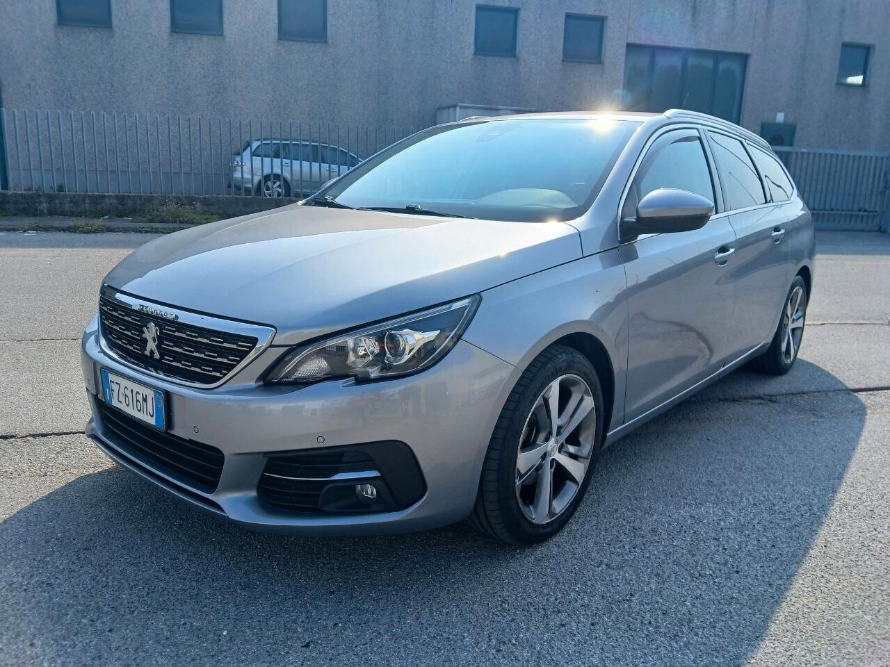 Peugeot 308 BlueHDi 130 S&S EAT8 SW Allure