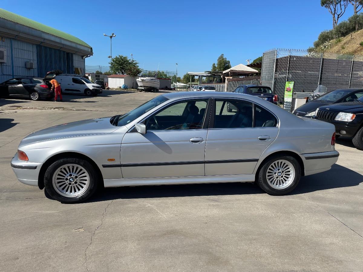 BMW - Serie 5 - 523i 24V Attiva