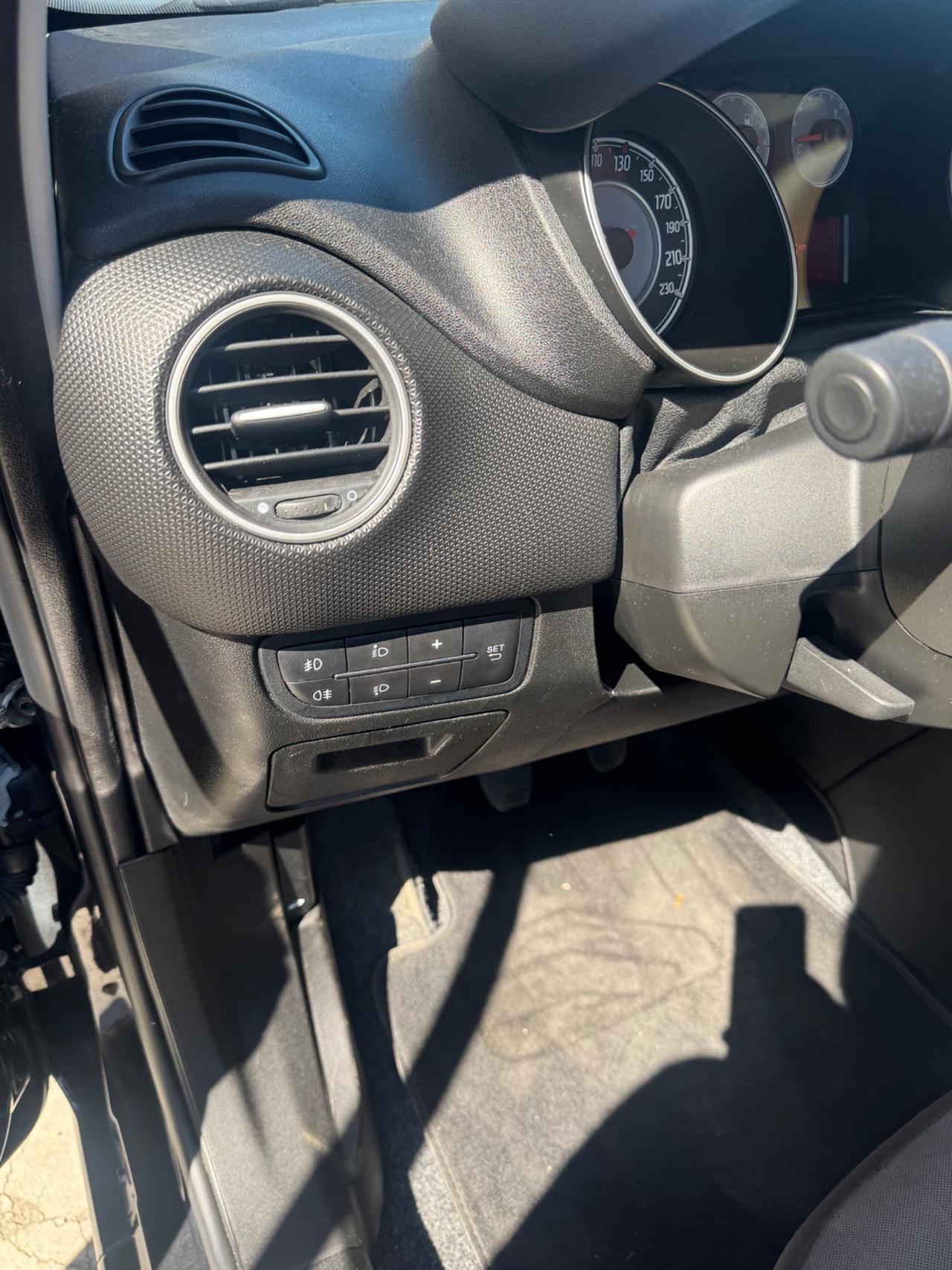 Fiat Punto 1.4 8V 5 porte Easypower Street
