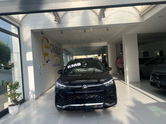 VOLKSWAGEN Tiguan 2.0 TDI 150 CV DSG R-Line Plus da ?519,00 mensili