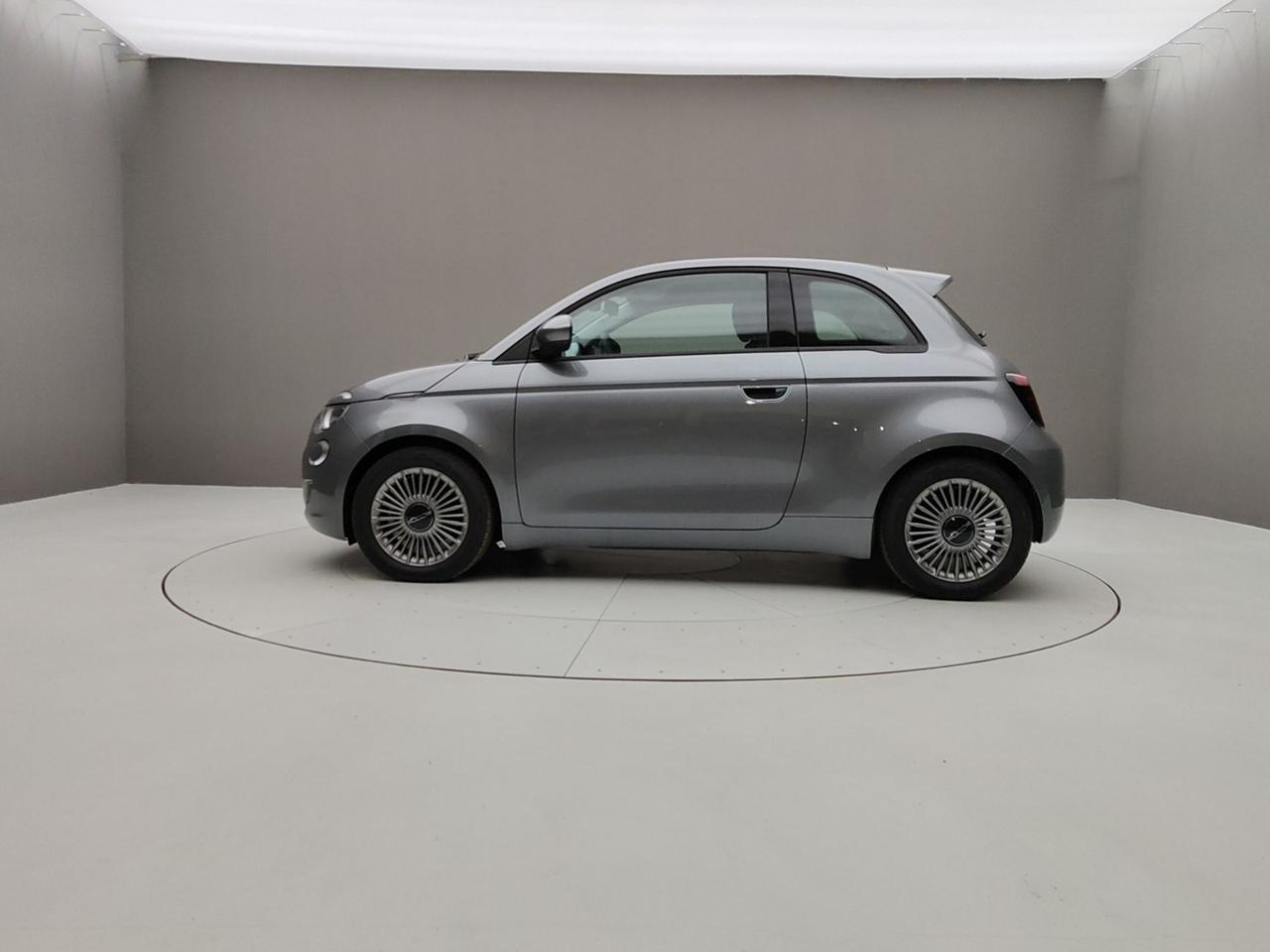 FIAT 500e 118CV 42KW 320KM