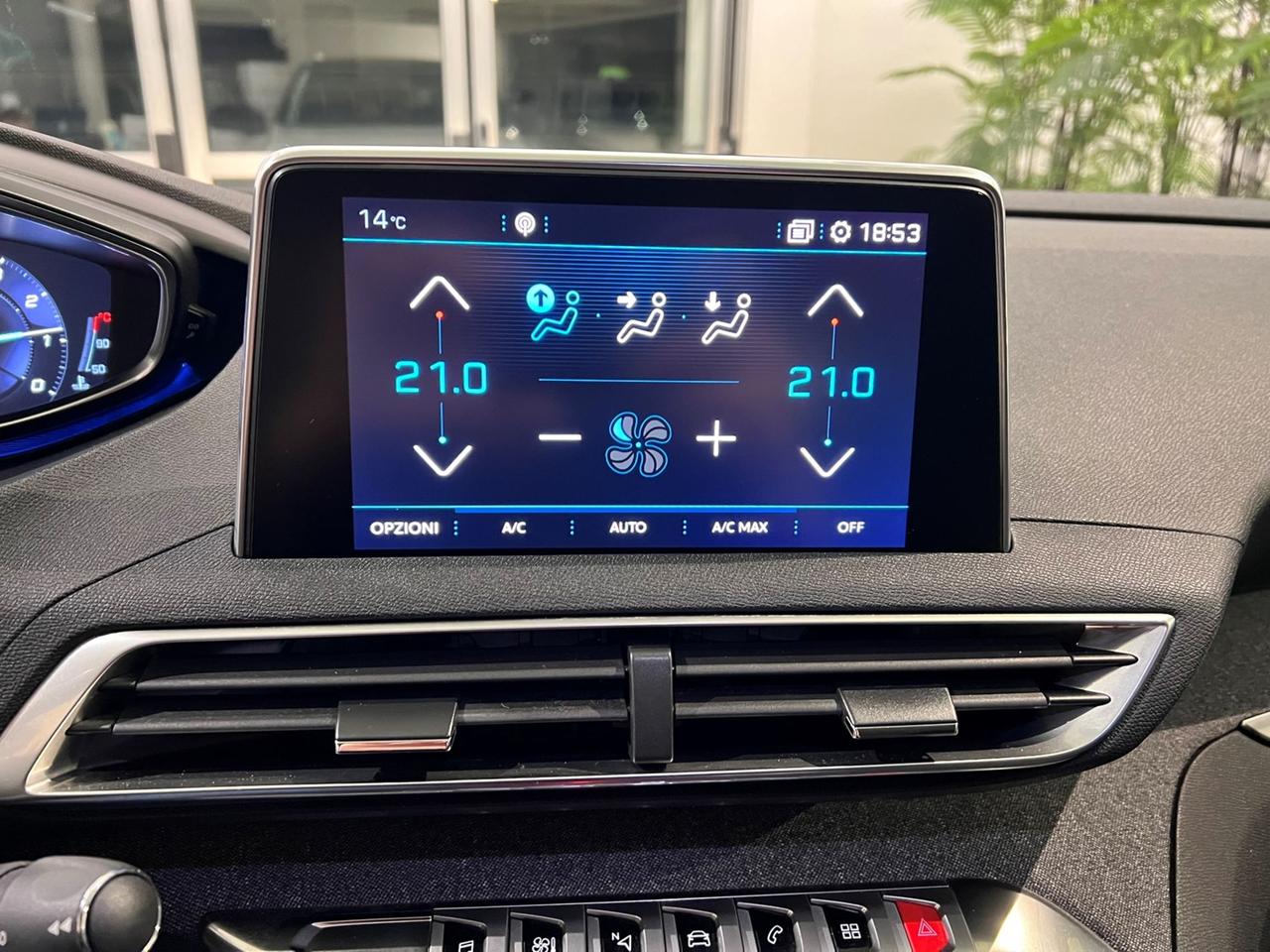 PEUGEOT 3008 II 2016 1.2 puretech Allure s&s 130cv - CINGHIA FATTA!