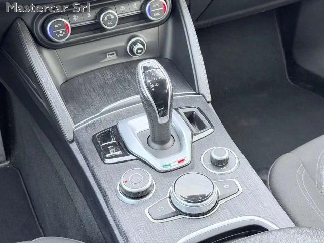 ALFA ROMEO Stelvio 2.0 t Super Business Q4 200cv auto - GK871FR