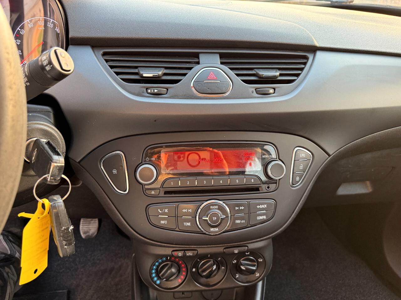 OPEL CORSA ANNO 2016 1.4 BENZ/GPL CASA MADRE 90CV