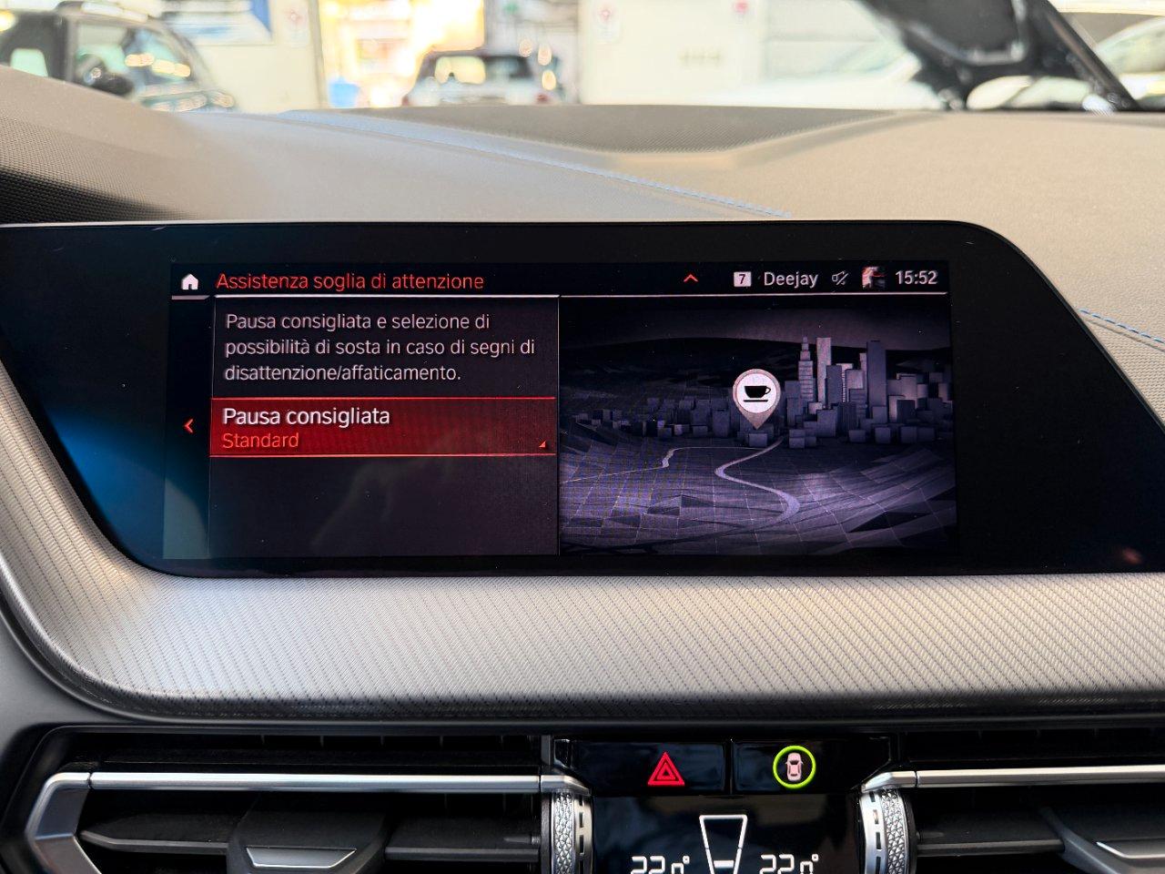 BMW 118 d Msport auto - LED - 18" - Carplay - Pack Luci