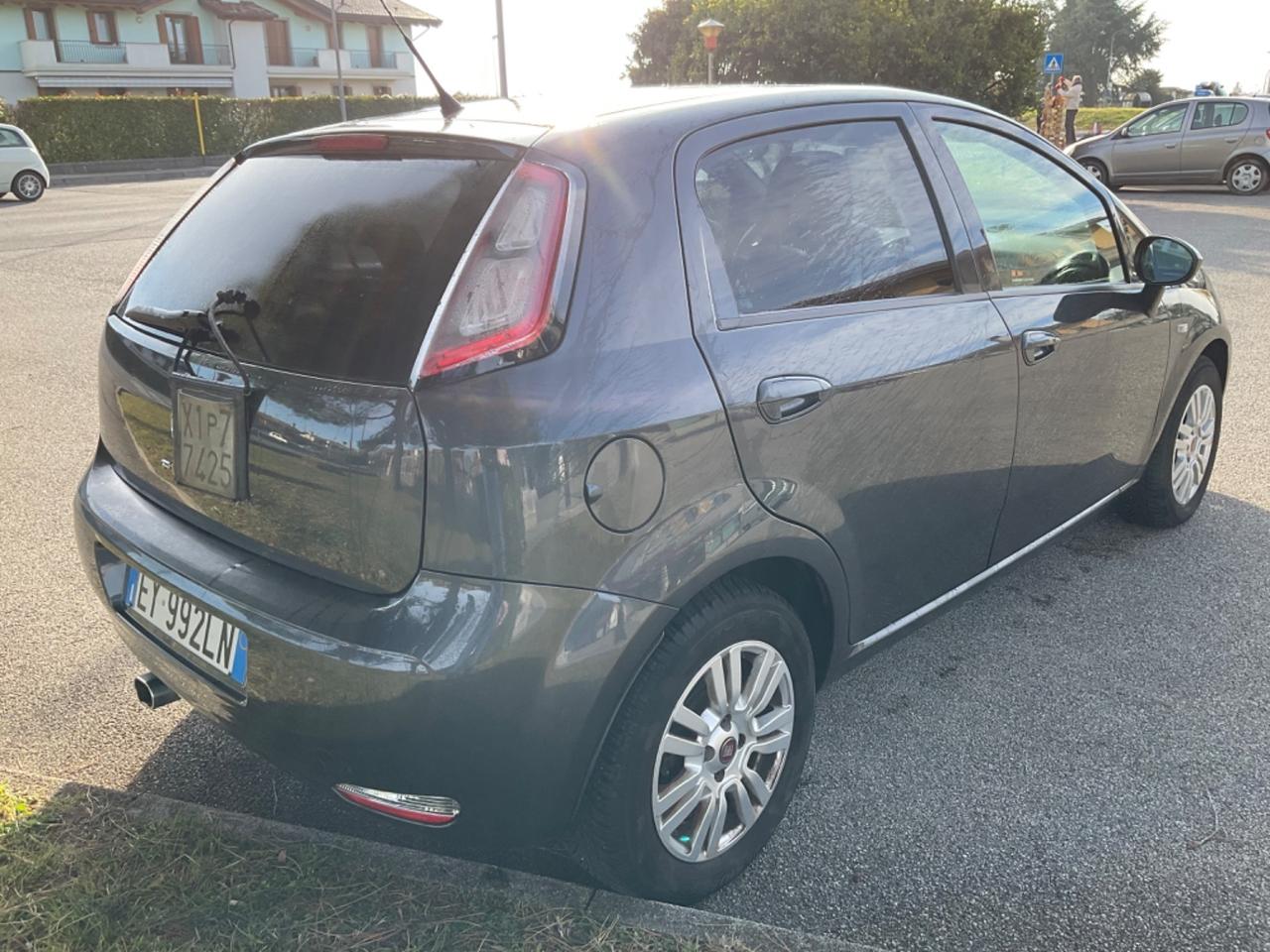 Fiat Punto 1.3 MJT II 75 CV 5 porte Lounge