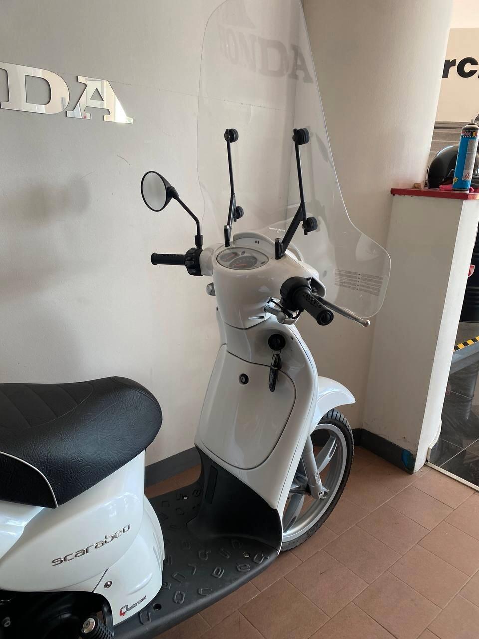 Aprilia Scarabeo 50 4t