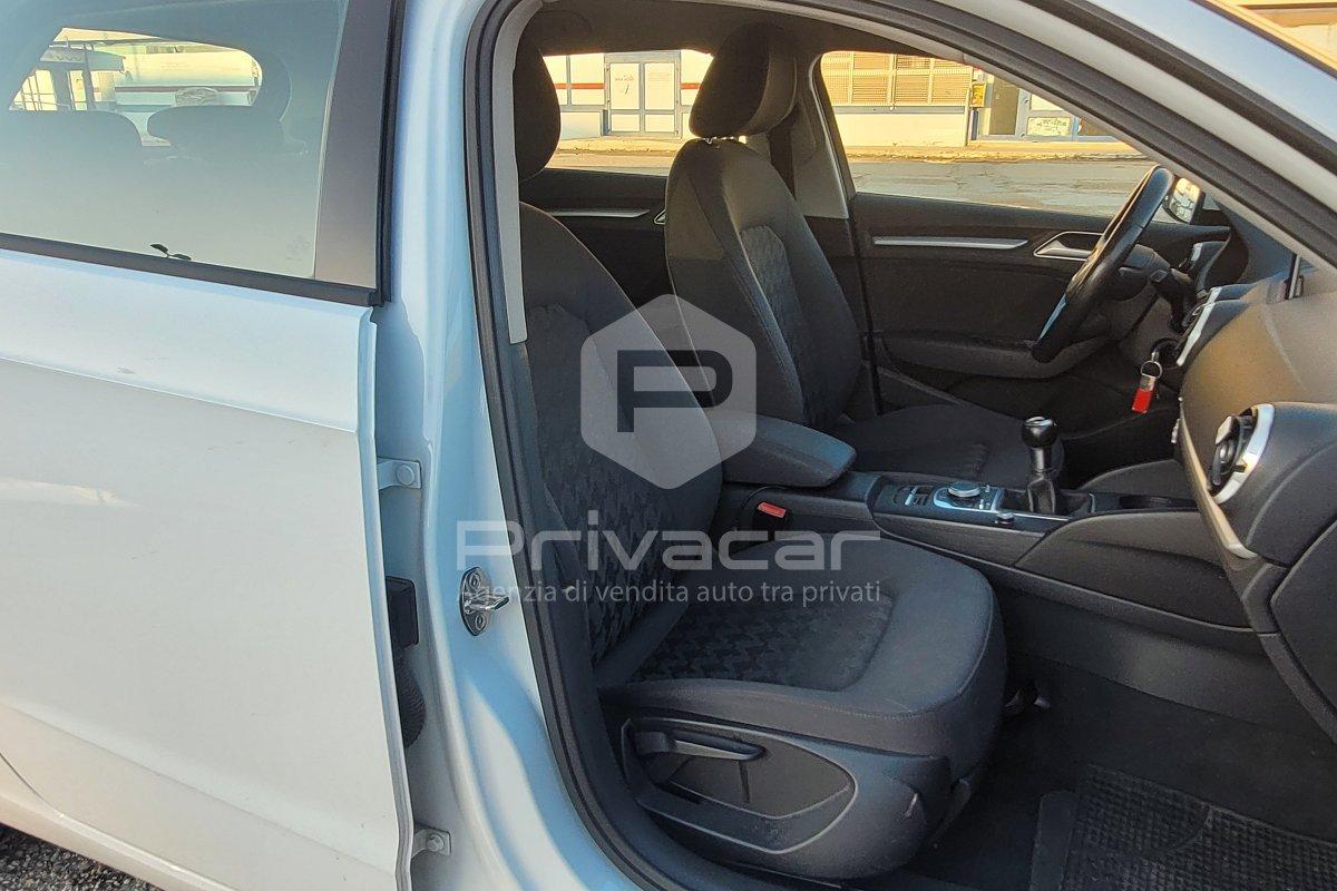 AUDI A3 SPB 1.6 TDI clean diesel Business