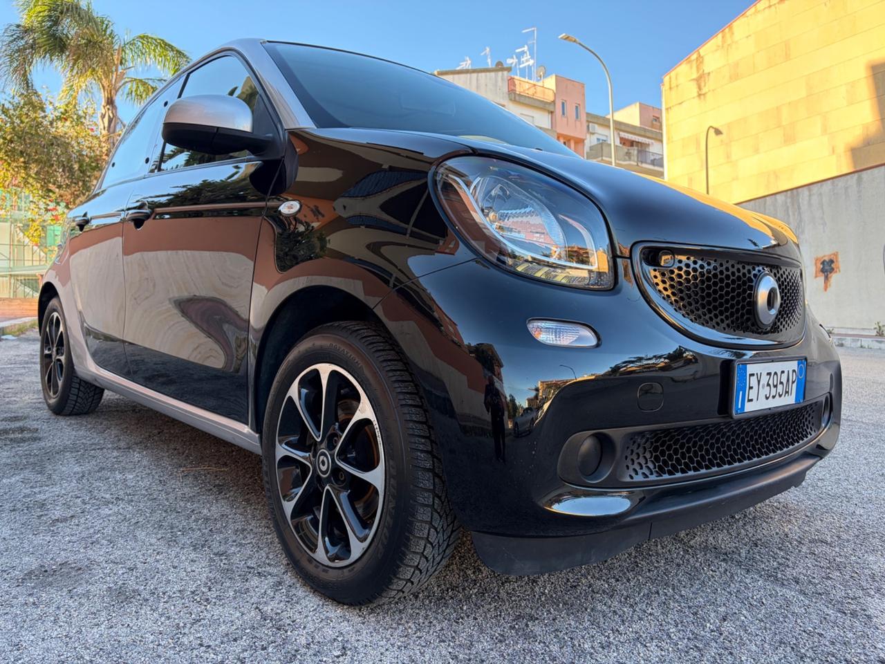 Smart ForFour 70 1.0 Passion ideale per neopatentati
