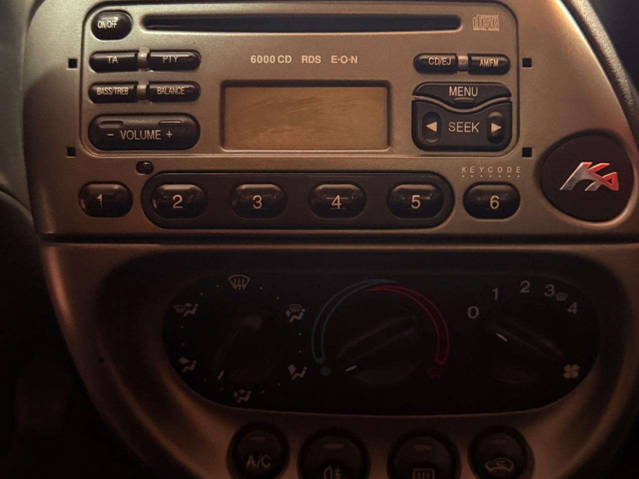 INCREDIBILE FORD KA CON SOLI 44.492 KM UNICO PROPRIETARIO