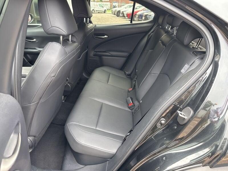 Lexus UX LEXUS UX 250 Hybrid Midnight