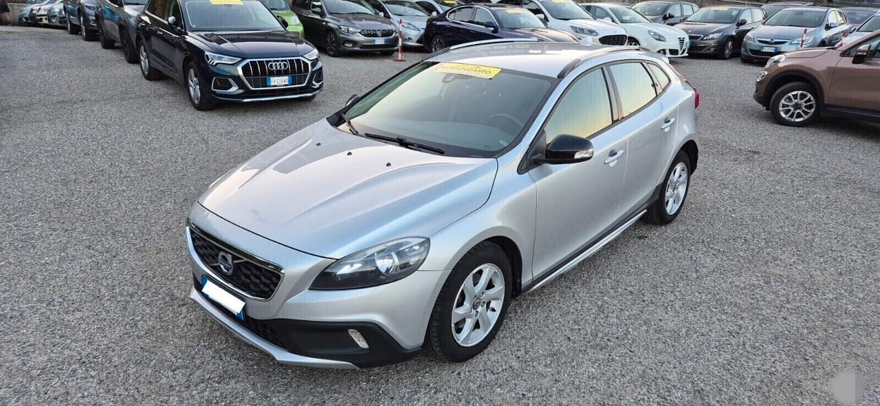 Volvo V40 CrossCountry V40 D2 1.6 Moment.-11/2013