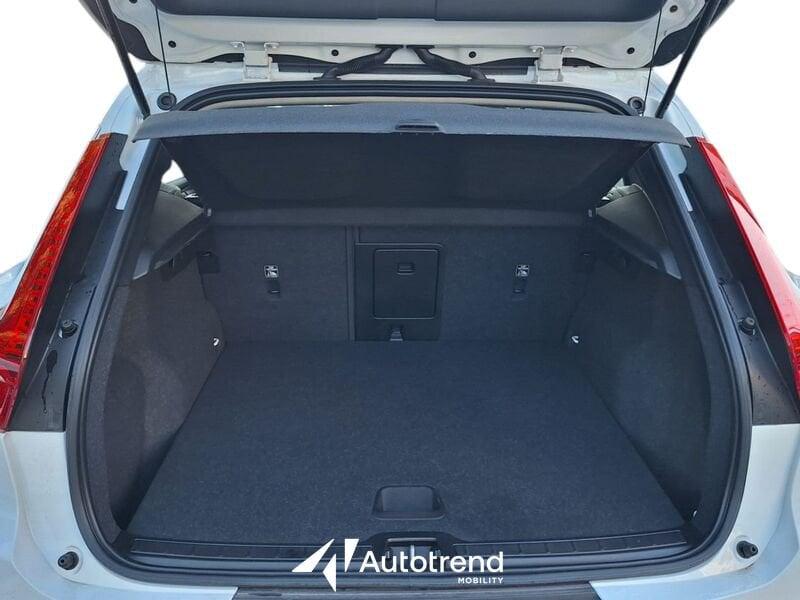 Volvo XC40 D3 150 CV NAVI LED Business