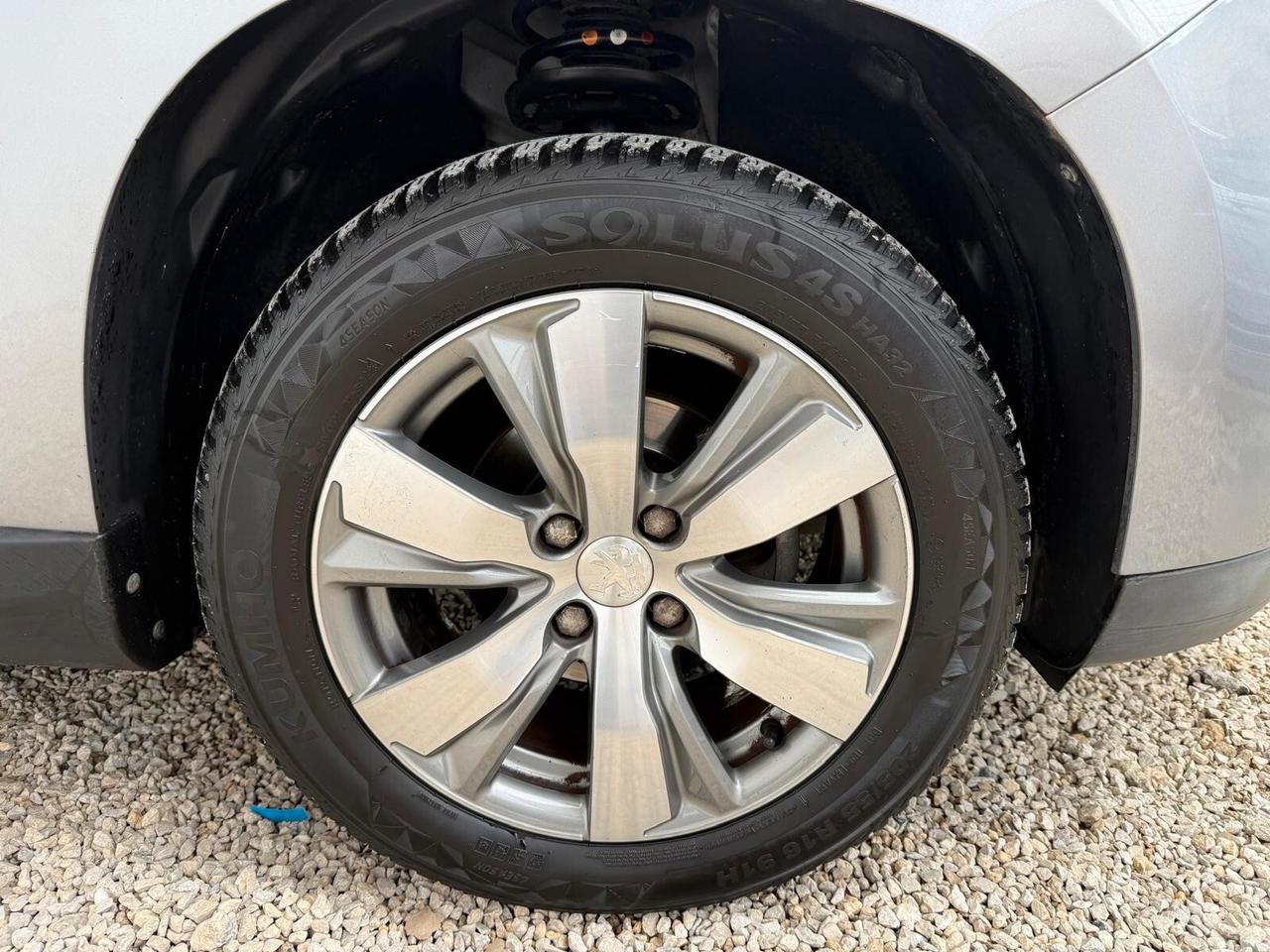 Peugeot 2008 1.6 e-HDi 92 CV Allure AUTOMATICA