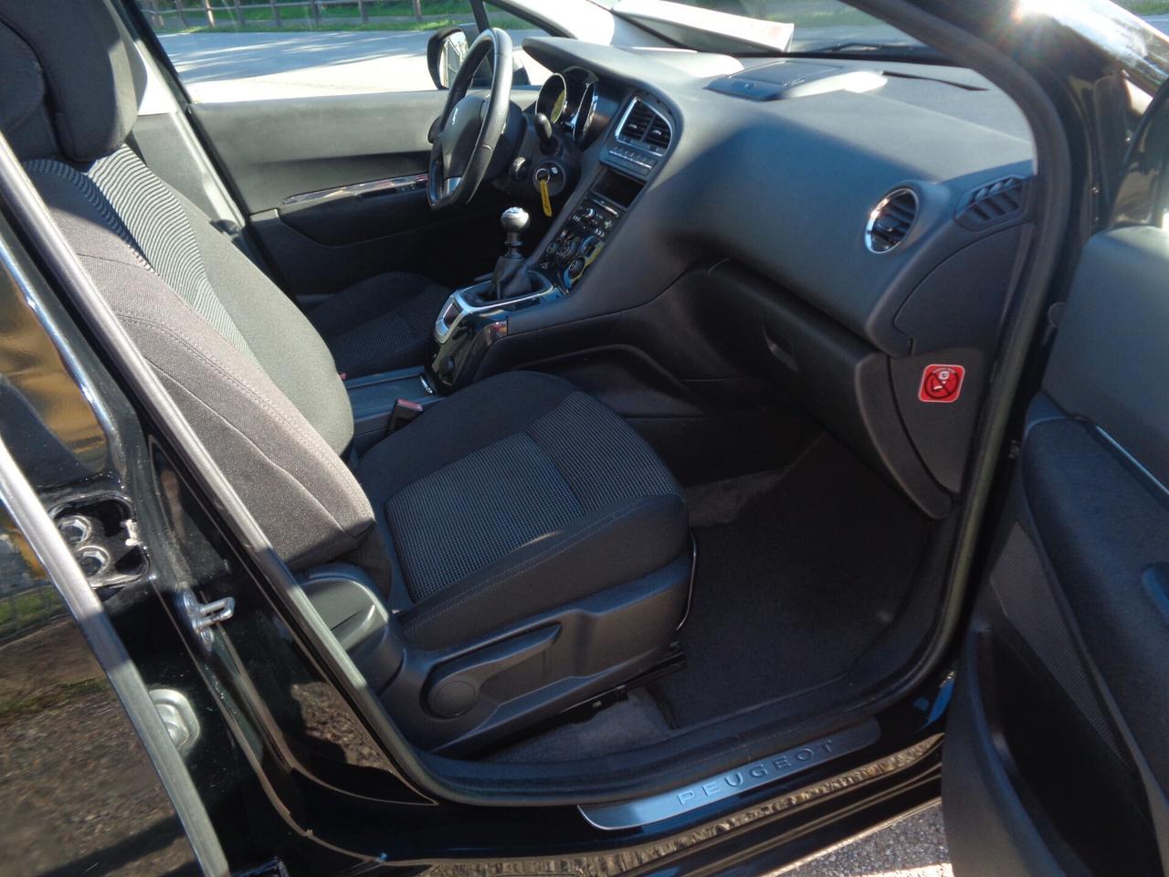 Peugeot 5008 1.6 HDi 112CV 7 posti