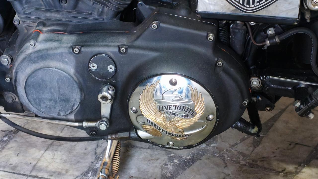 Harley-Davidson 883C – Anno 2000