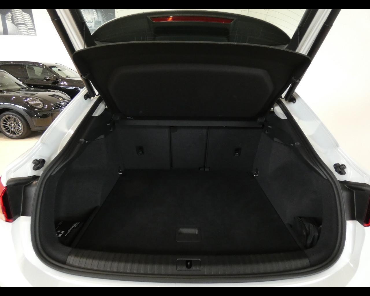 AUDI Q3 2ª serie - Q3 SPB 35 TDI S tronic