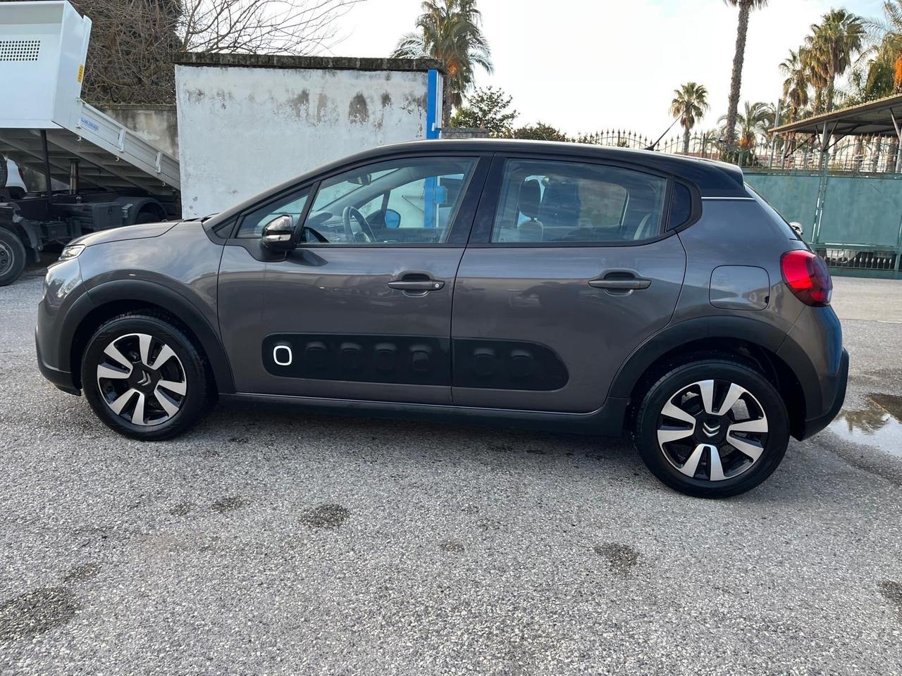 Citroen c3-1.2 benz -“SHINE”-km 99000-2019