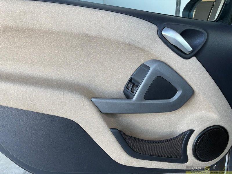 smart fortwo fortwo 1000 52 kW MHD coupé pure