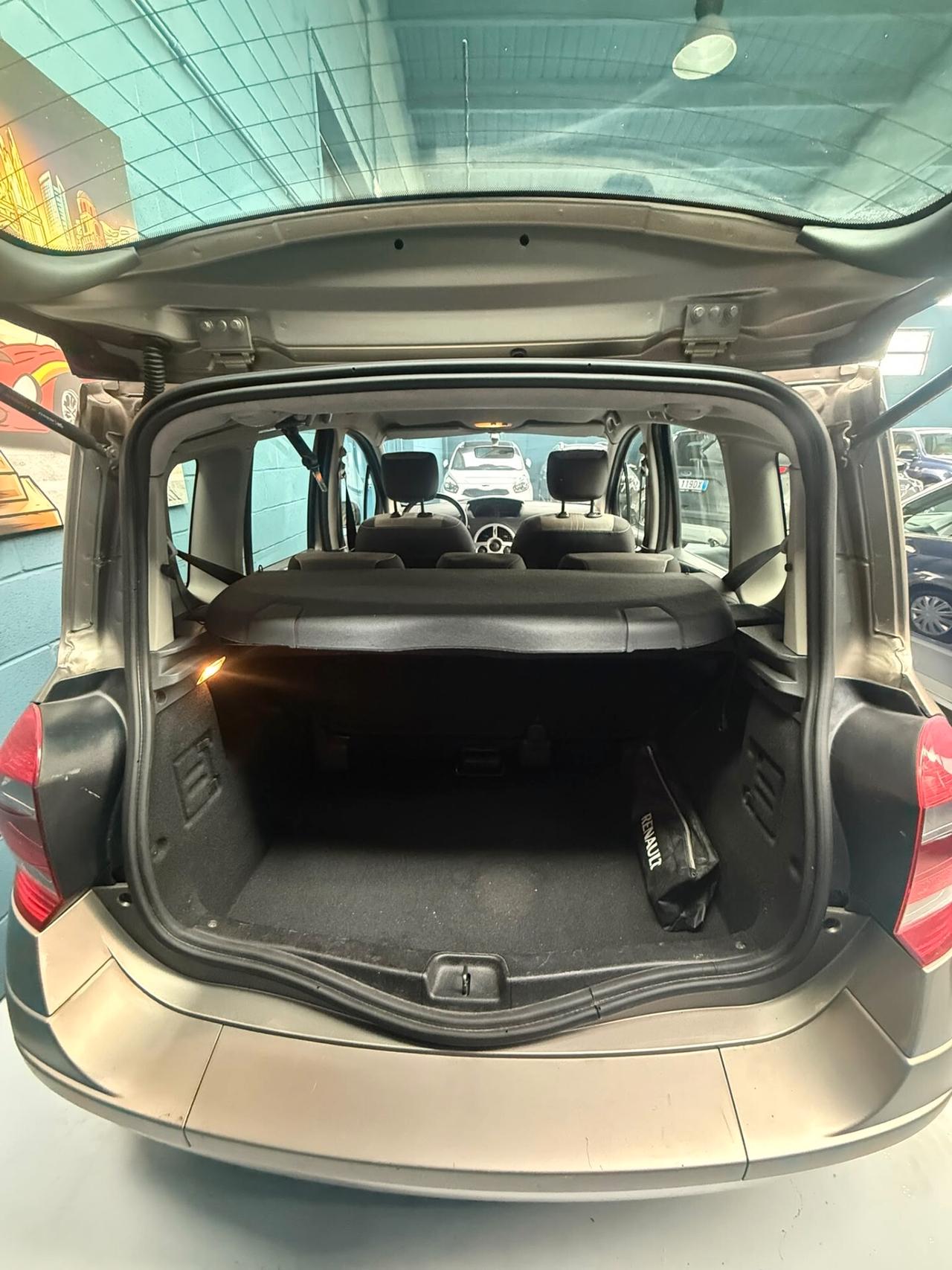RENAULT 1.2CC 75CV OK NEOPATENTATI