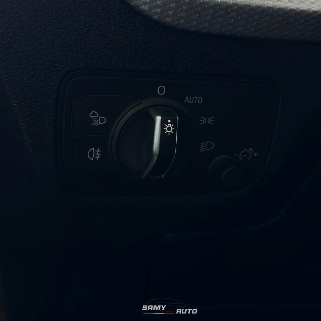 Audi Q2 35 TDI quattro S tronic S line Edition